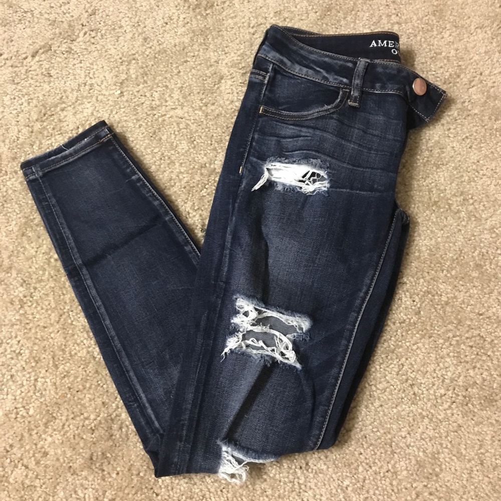 Distressed AE Jeans